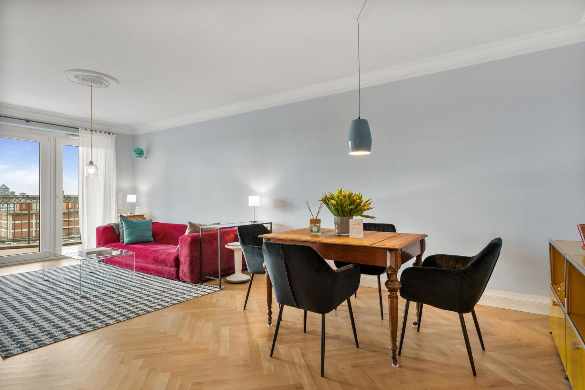 Cls Zentrale City-Wohnung In Hamburg Mit E-Laden Und Tiefgarage, Grosser Balkon, Blick Ueber Hamburg, Parkplatz, Cafe Im Haus, Bushaltestelle Direkt Gegenueber, Flex Check In Экстерьер фото